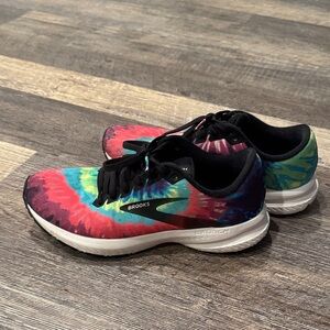 Brooks Multicolor Athletic Shoes